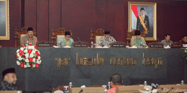 Spin Off Bank Jatim Syariah, Membaca Potensi Keuangan Syariah di Jawa Timur