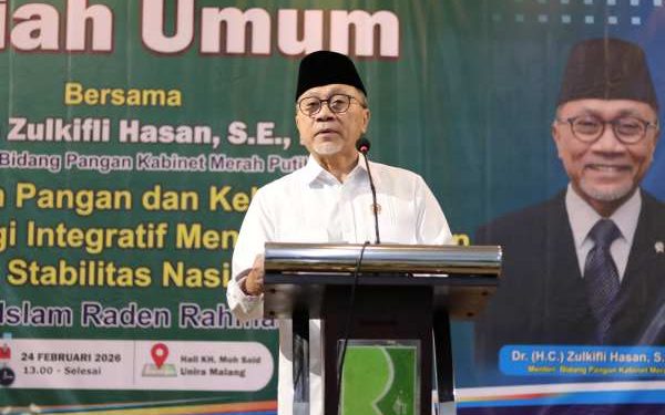 Menko Zulhas Sampaikan Kuliah Umum di Unira Malang