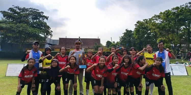 Mencari Bibit Srikandi Lapangan Hijau Malang: Turnamen Sepak Bola Putri U12 Piala Tugu Tirta 2026 Sukses Digelar