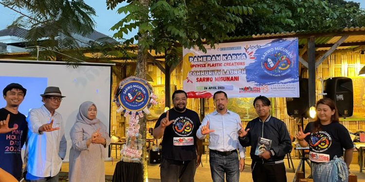 Pamerkan 28 Karya Upcycle dan Luncurkan Buku, Hotbottles Resmikan Komunitas Garbage Designer Malang