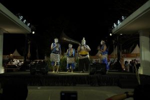 Ludruk punakawan menjadi salah satu hiburan Tong Tong Night Market