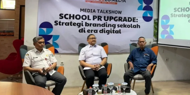 Kepala Bakorwil Malang Asep Kusdinar, Ajak Sekolah Bangun Branding Positif dan Budaya Bermedia Sosial yang Beretika